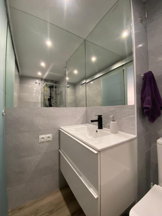 Mediterranean View Suite Costa Del Sol Фуeнхирола Екстериор снимка