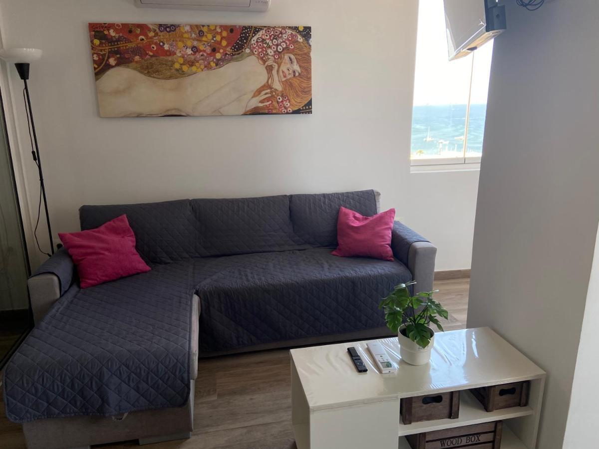 Mediterranean View Suite Costa Del Sol Фуeнхирола Екстериор снимка