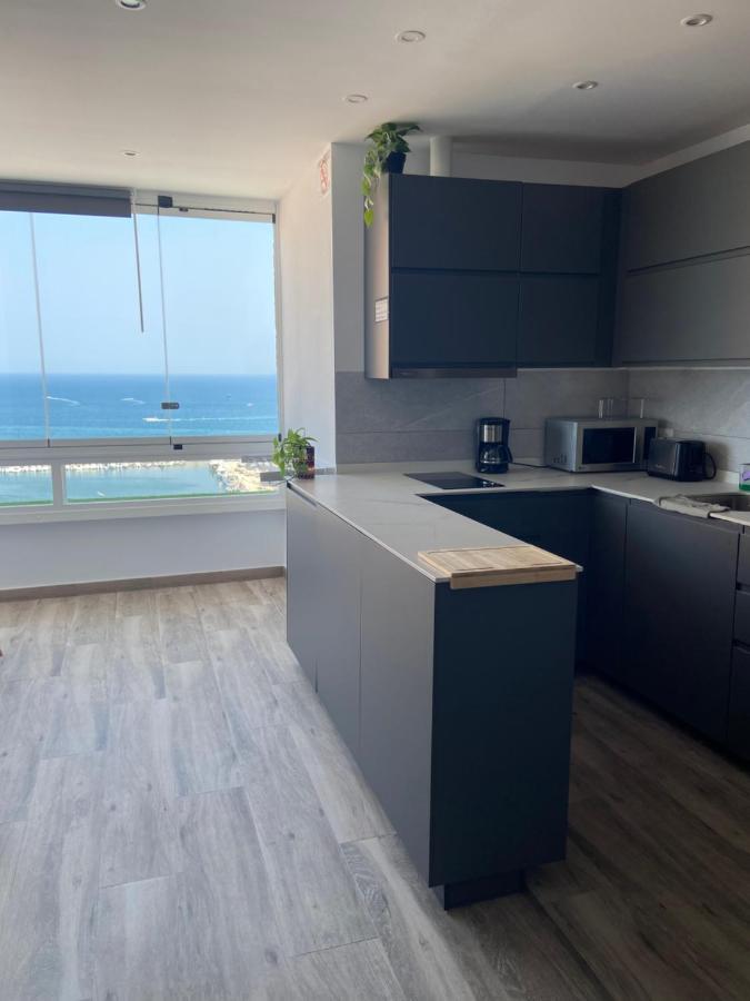 Mediterranean View Suite Costa Del Sol Фуeнхирола Екстериор снимка